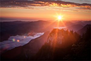 Kalkalpen Sonnenaufgang über dem Nationalpark Kalkalpen-m © ScienceVision